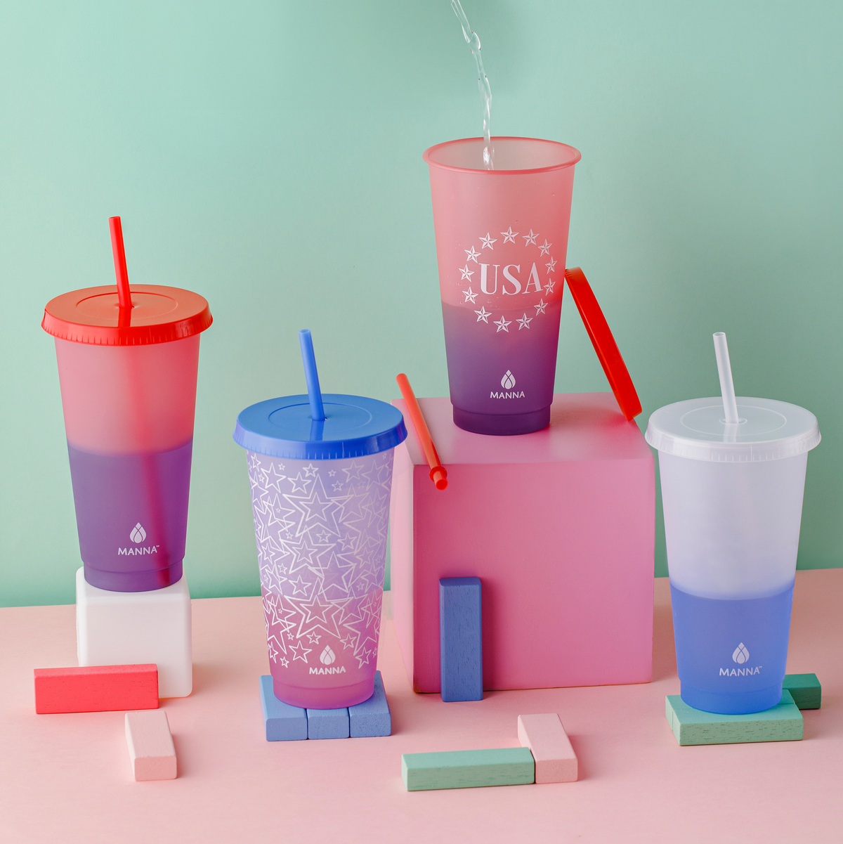 4pk-24-oz-patriotic-color-changing-cups-k0 156A0971-_1.png