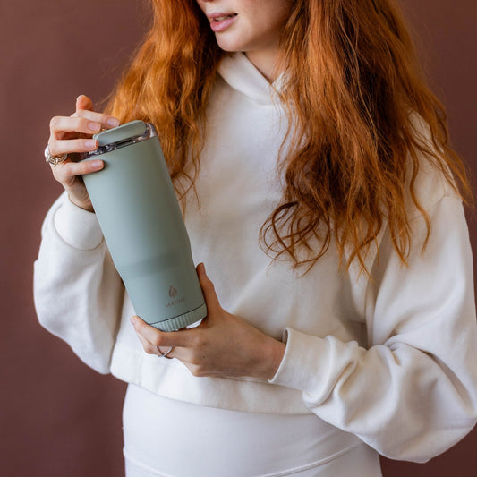 30-oz-groove-tumbler-h8 4Manna_Website_Lifestyles-17.jpg