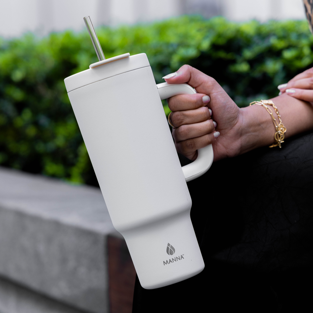 40-oz-leisure-tumbler-o1 Core_Home_Manna_Lifestyle_AUG_13-38.png